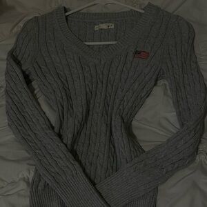 Aeropostale Gray V-Neck Cable Knit Sweater